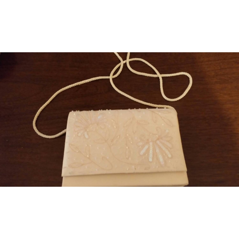 Vintage Beaded ivory clutch hand bag purse with strap